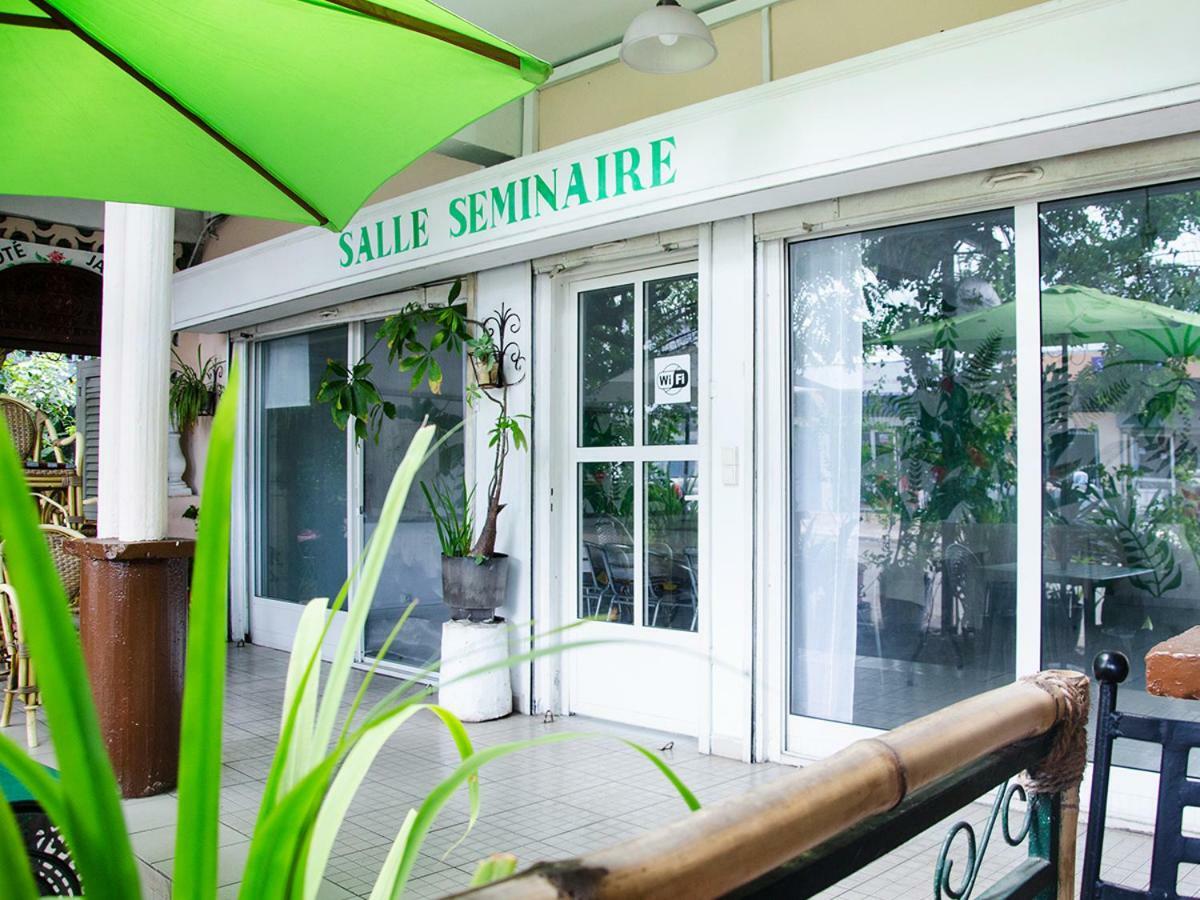 Hotel Jardin De La Paix Мороні Екстер'єр фото